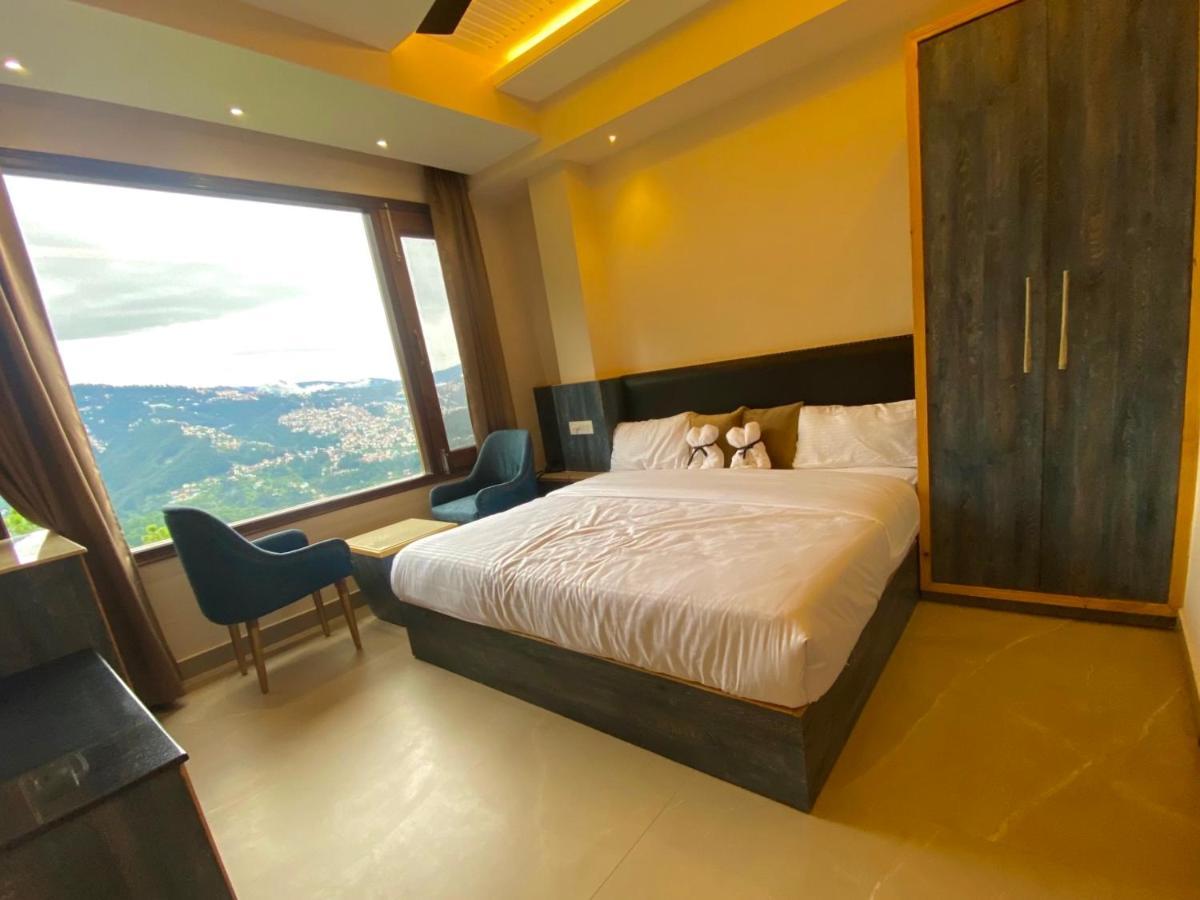 심라 The Westberry 50Mtrs Offroading And 50 Mtrs Nature Path B&B 외부 사진