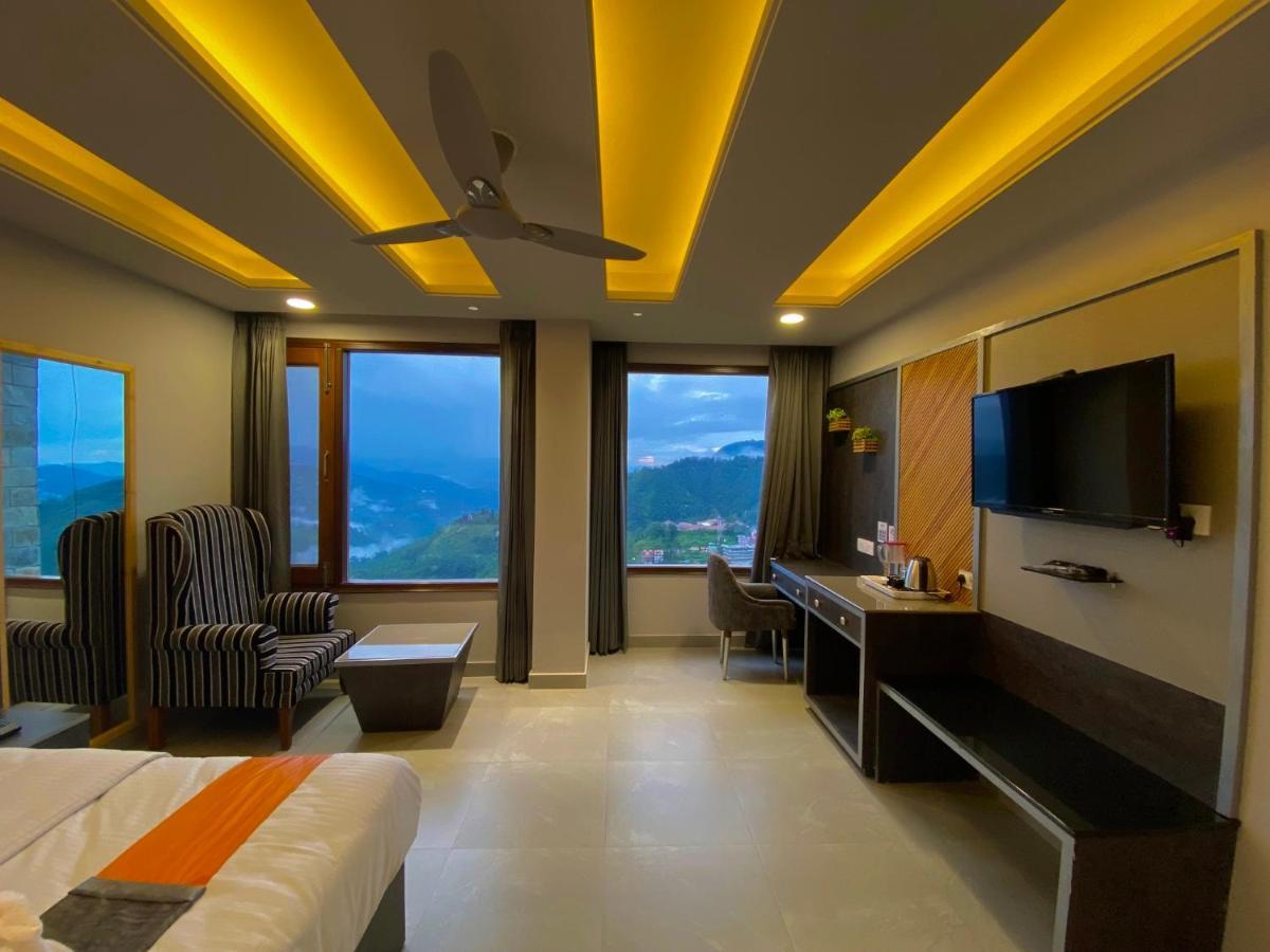 심라 The Westberry 50Mtrs Offroading And 50 Mtrs Nature Path B&B 외부 사진